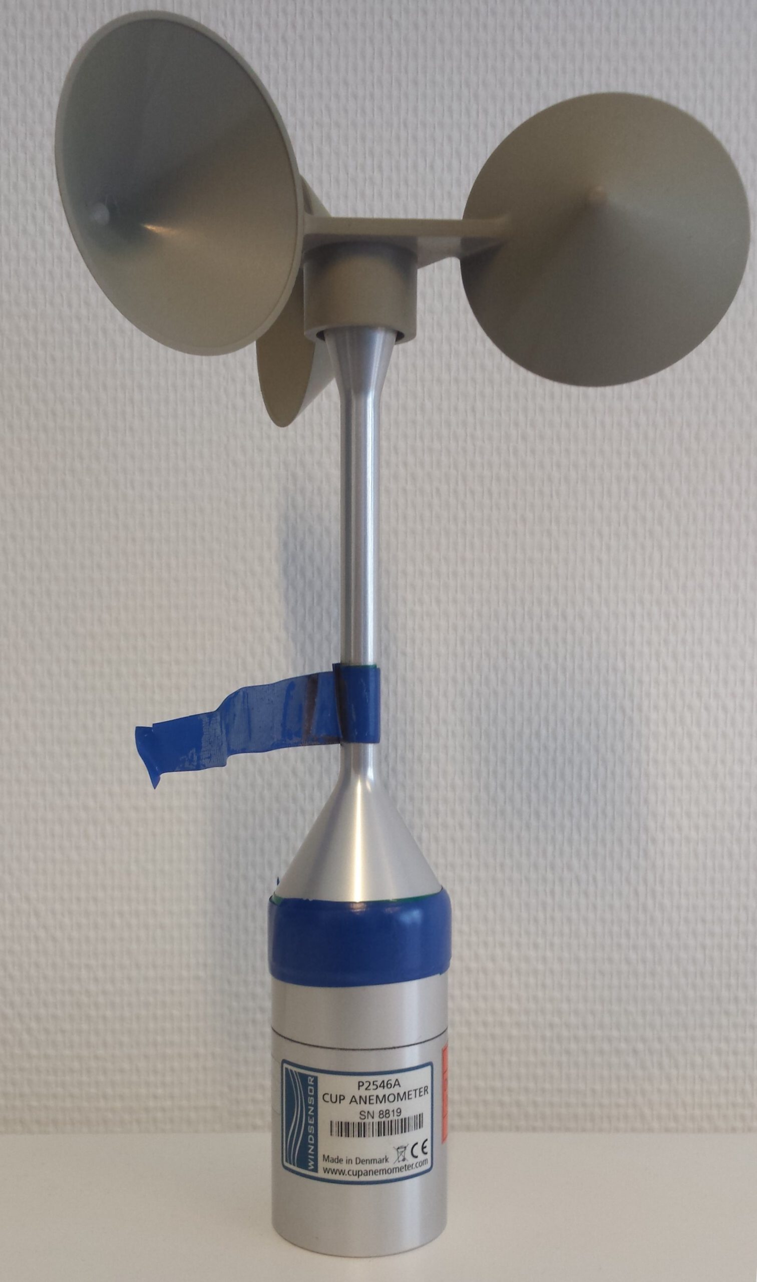 Don't put adhesive tape on your anemometer